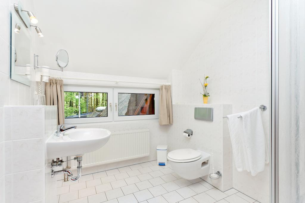 Restaurant & Hotel Baumhaus Hagen Sassnitz Rum bild